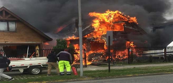 Al menos seis muertos dejó caída de avioneta sobre una casa en el sur de Chile | Diario 2001