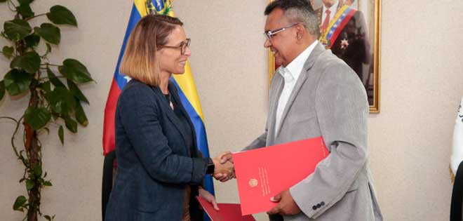 Gobierno firmó convenio con Cruz Roja para capacitación y formación técnica | Diario 2001