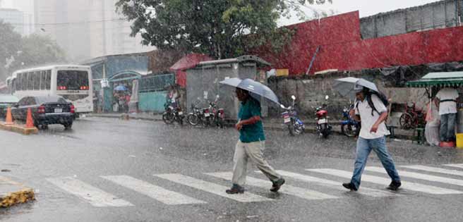 Este domingo continúan las lluvias en todo el país | Diario 2001