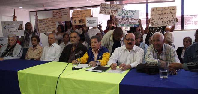 Docentes: No tenemos hoy nada qué celebrar | Diario 2001