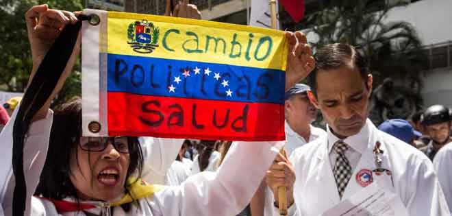 Colegio de enfermeras de Caracas llama a "paro presencial" desde el lunes | Diario 2001