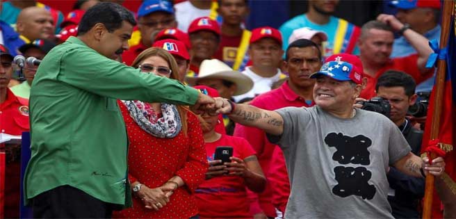 Maradona: No pudieron con Fidel, no pudieron con Chávez y no podrán con Maduro | Diario 2001