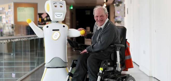 Desarrollan un robot para asistir a los ancianos y ofrecerles compañía | Diario 2001