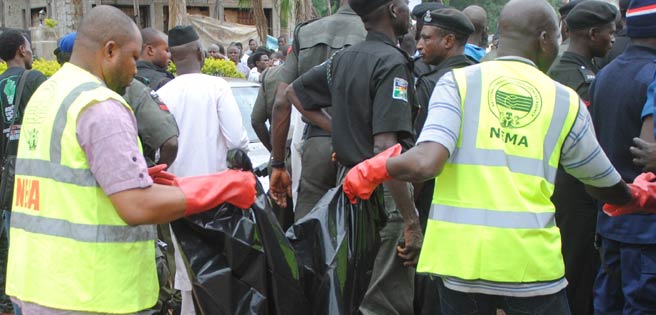 Mueren 39 personas al estallar dos bombas en Nigeria | Diario 2001