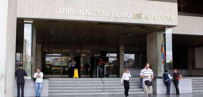 TSJ calificó una violación al Derecho Internacional Público detención de Carvajal | Diario 2001