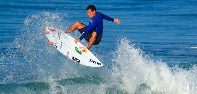 Surfista brasileño promocionará turismo de aventura en Costa Rica | Diario 2001