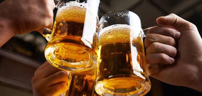 Científicos destacan papel de la cerveza para mantener una sociedad "estable" | Diario 2001