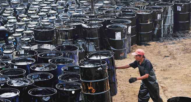 5 millones de barriles diarios de petróleo es la meta para Venezuela en el año 2025 | Diario 2001