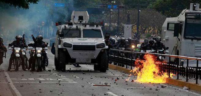 Diputados denuncian ola de represión por parte de Nicolás Maduro | Diario 2001