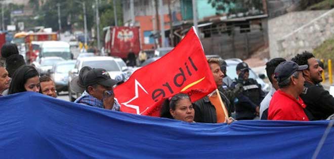 Mototaxistas hondureños protestan por la ola de violencia y piden seguridad | Diario 2001