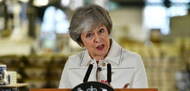 Theresa May lucha por salvar su condenado acuerdo de Brexit | Diario 2001