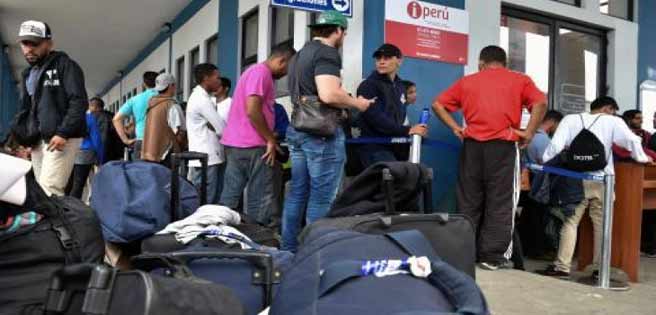 Perú reitera que expulsará a venezolanos que tengan antecedentes policiales | Diario 2001