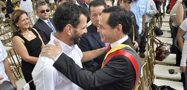 Saludo entre Capriles y Vielma Mora genera polémica | Diario 2001