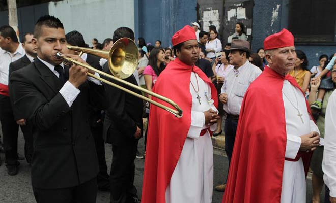 Al menos 82 muertos y 232 lesionados dejan "fiestas agostinas" salvadoreñas | Diario 2001