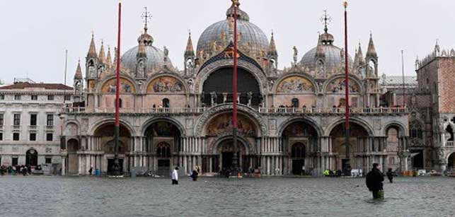 Venecia canceló la misa en la Basílica de San Marcos para evitar riesgos con el coronavirus | Diario 2001