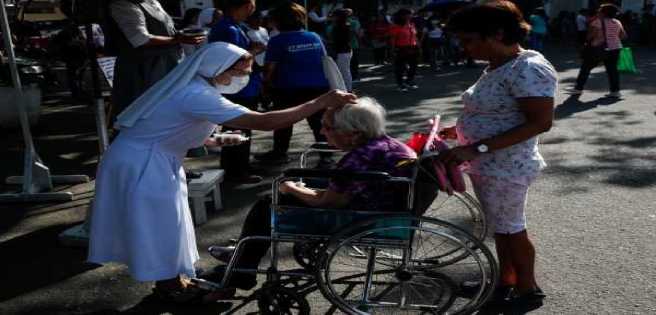 Filipinas pide a los fieles rezar en casa el miércoles de ceniza por el coronavirus | Diario 2001