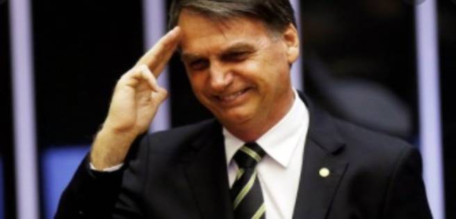 Bolsonaro reúne a moteros en plena segunda ola de la pandemia