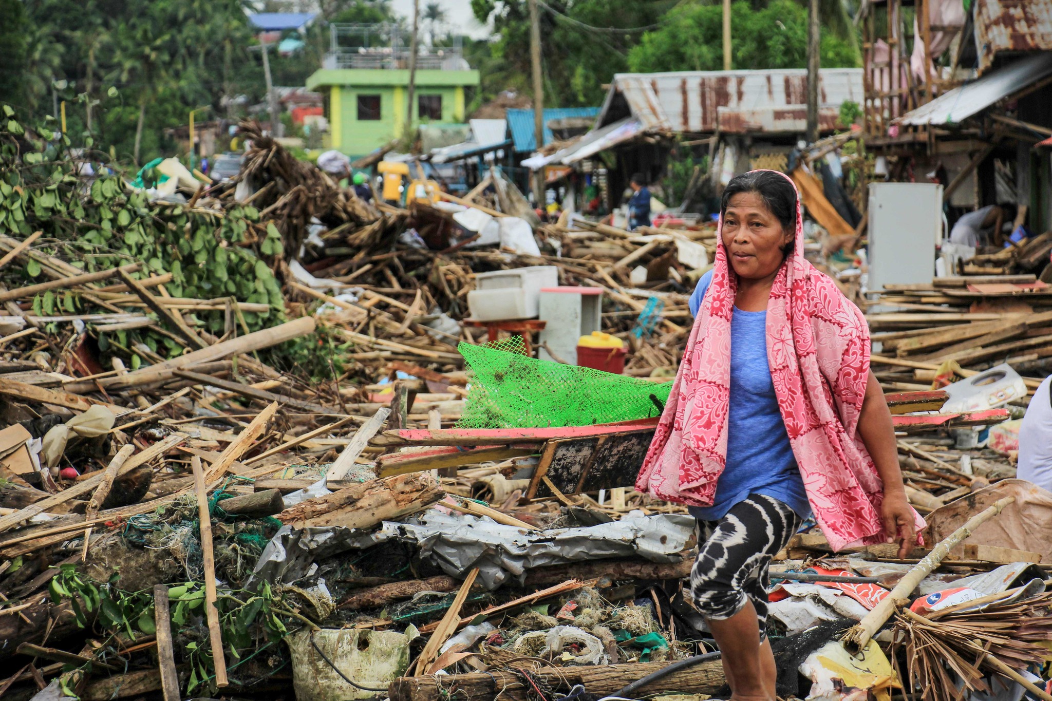 Sismo de magnitud 5,9 sacude Filipinas tras paso de tifón Vamco