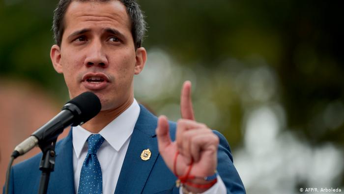 Guaidó busca ayuda económica internacional para los afectados por lluvias