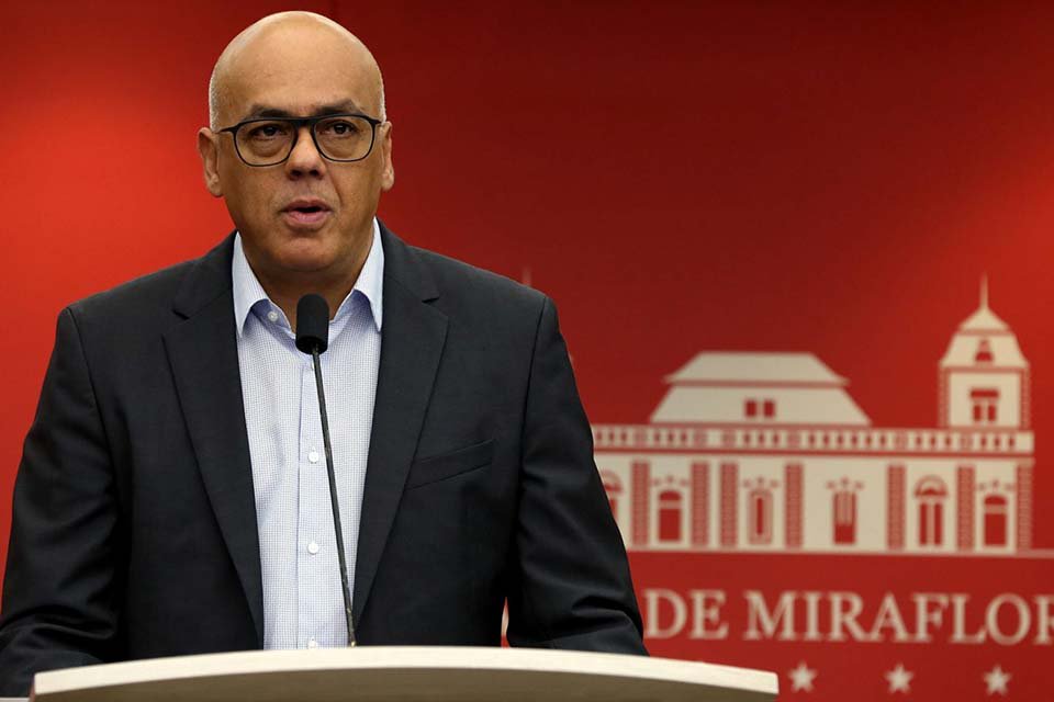 Rodríguez propone que nuevo Parlamento investigue delitos cometidos por AN en desacato