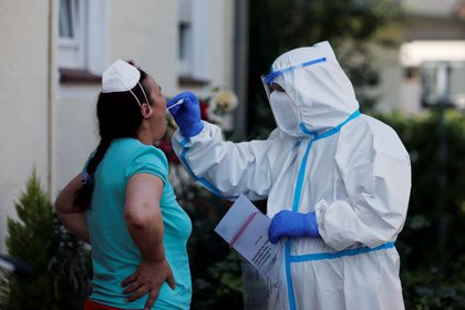 La segunda ola de la pandemia revela escasez de enfermeros en Alemania