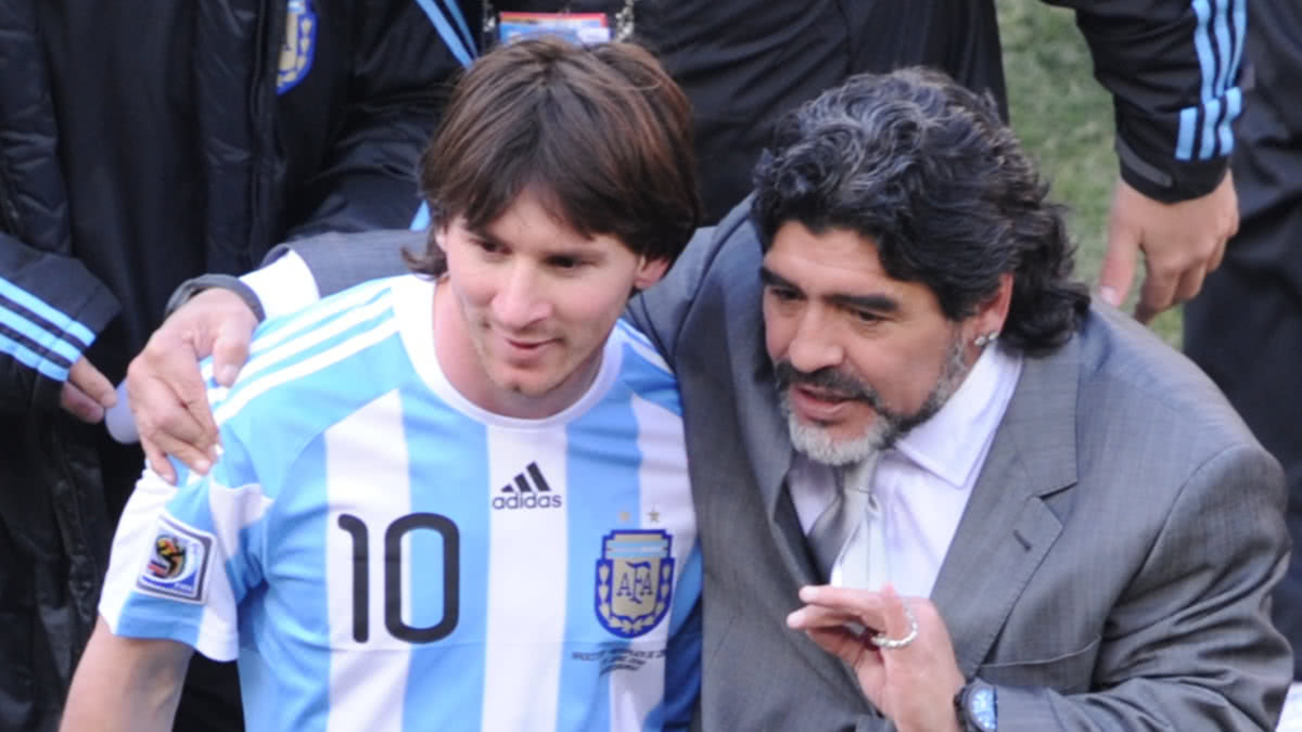 El mensaje de Messi por la muerte de Maradona: “Diego es eterno”