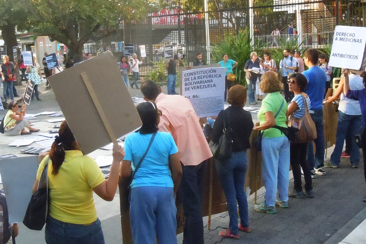 Allanan sede de la ONG Convite en Caracas
