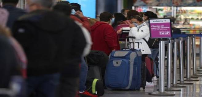 Gobierno de Estados Unidos exigirá prueba COVID negativa a viajeros