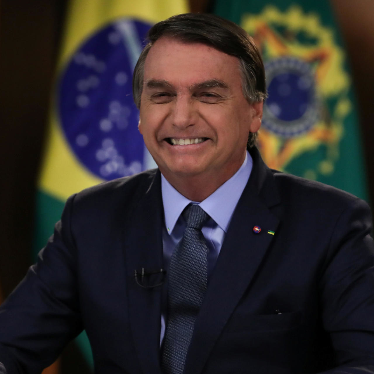 Encuesta revela rechazo a gestión del presidente Bolsonaro | Diario 2001