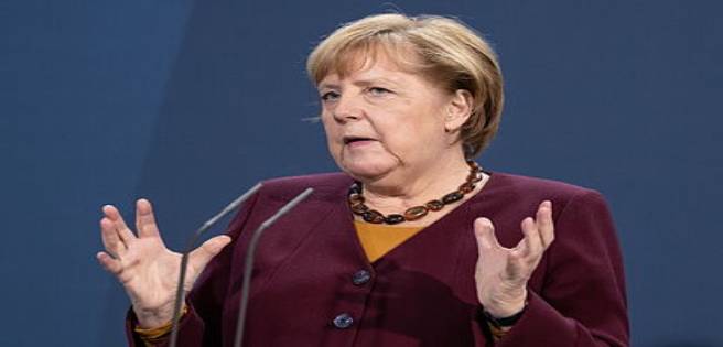 Merkel: un trimestre de vacunación no será suficiente