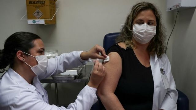 Brasil recibió otras 5,5 millones de dosis de la vacuna de la china Sinovac