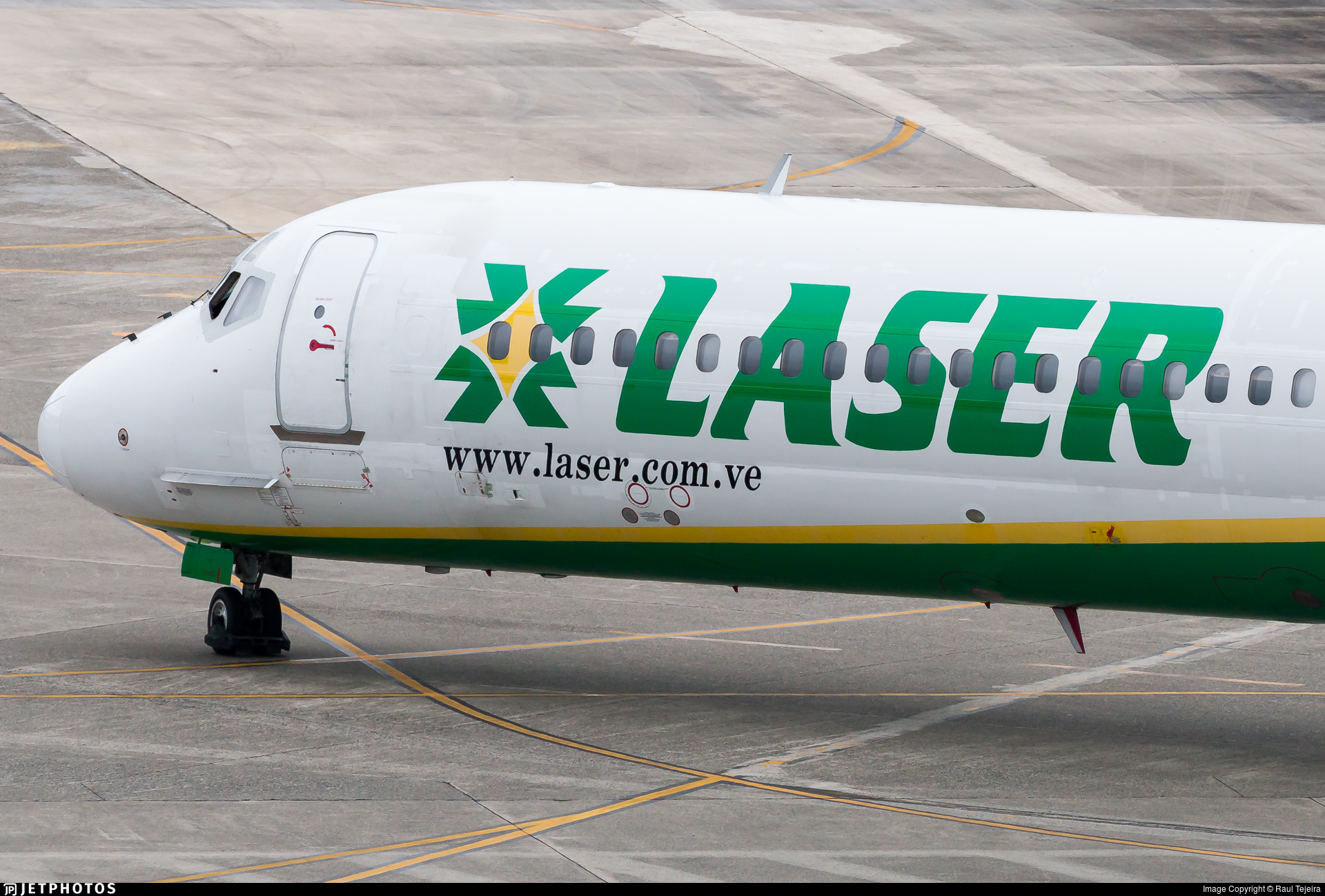 Láser Airlines emite comunicado tras la suspensión de una de sus rutas