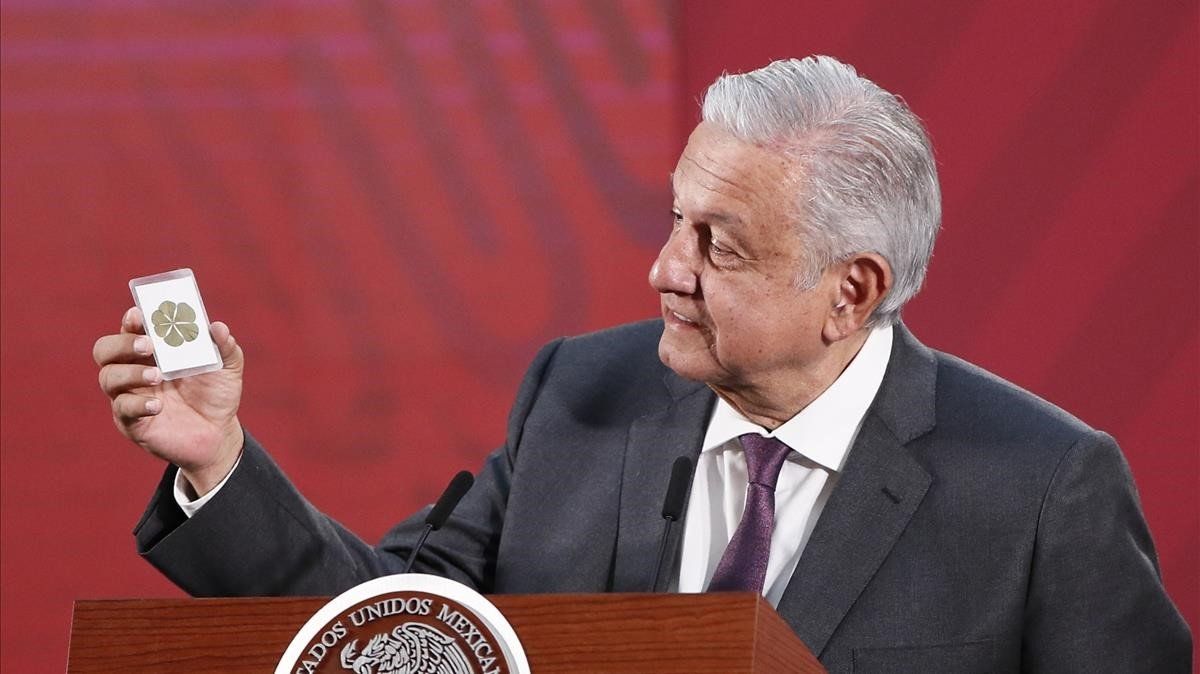 "La vacunación en México será voluntaria", aseguró López Obrador