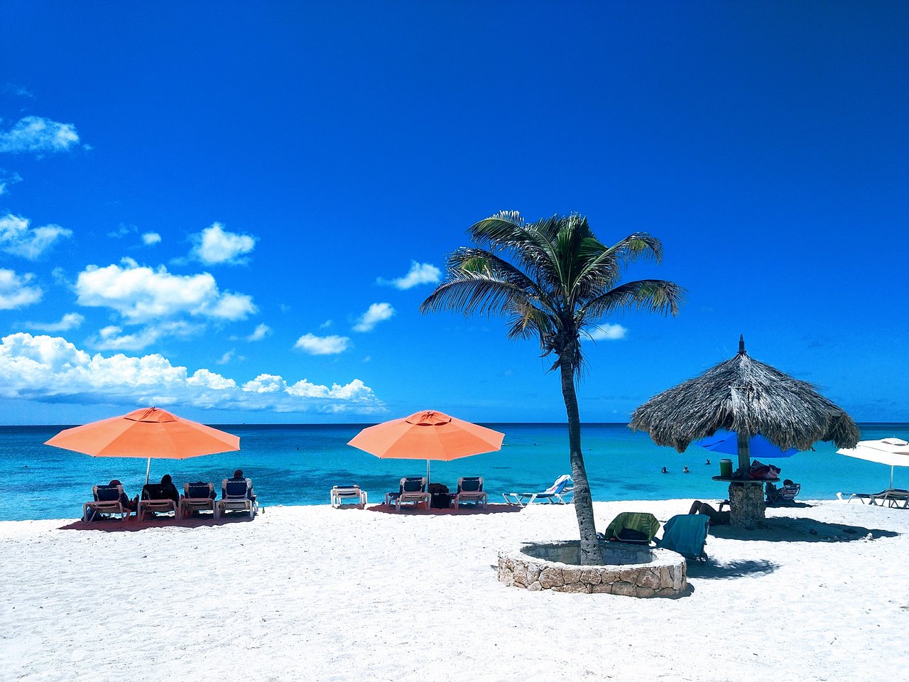Aruba, entre arenas blancas y el azul de sus aguas | Diario 2001