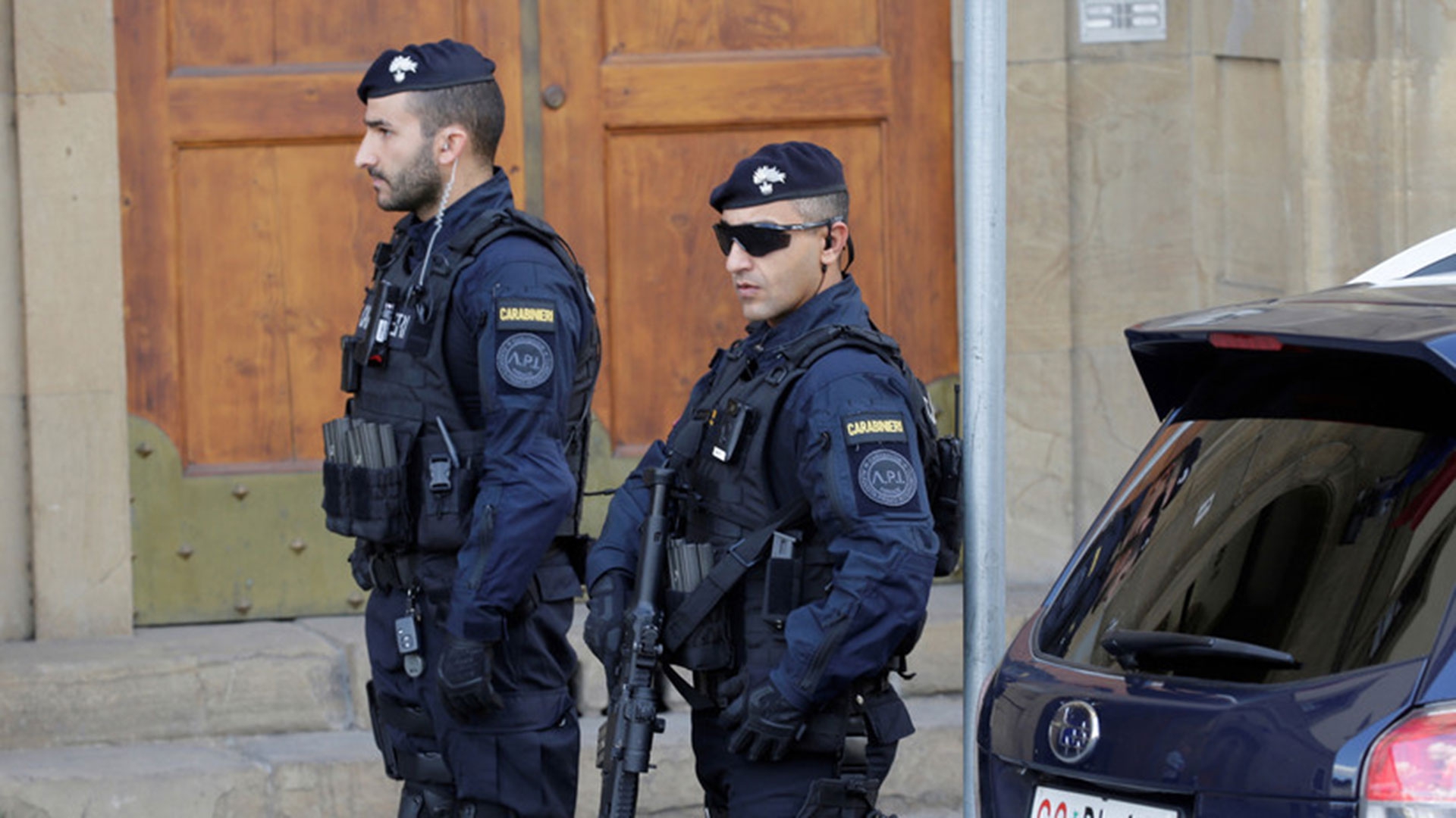 Autoridades italianas encuentran tres maletas con restos humanos