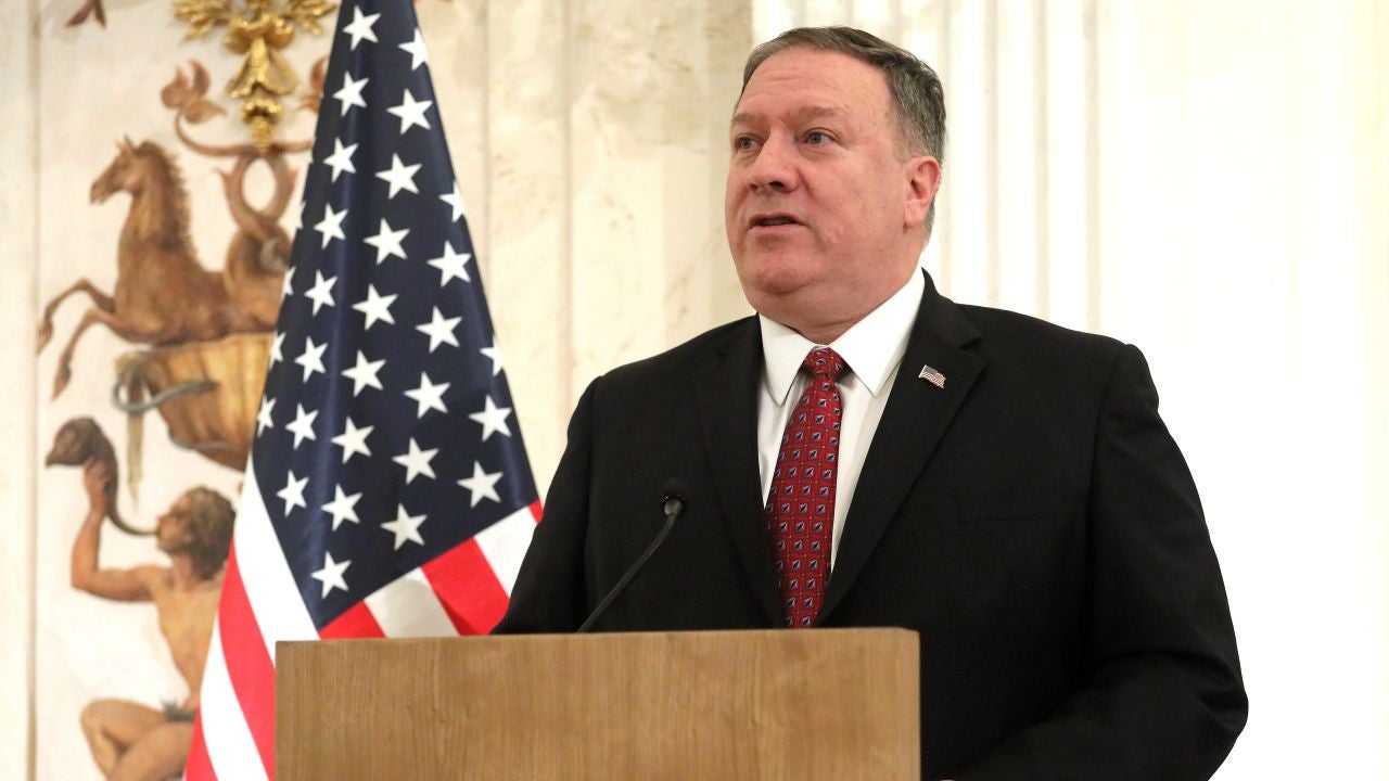 Pompeo anuncia sanciones a Turquía por compra de sistema ruso