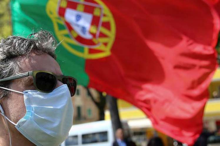 Parlamento portugués prorroga estado de emergencia hasta enero