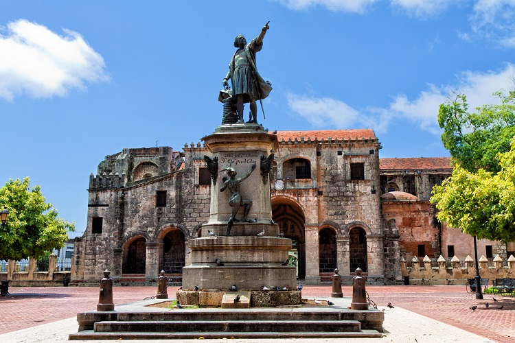 Ciudad colonial de Santo Domingo es un tesoro del Caribe | Diario 2001