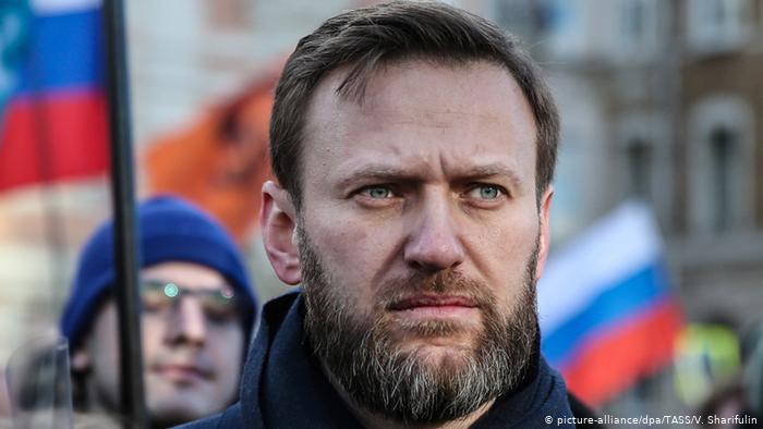 Navalni será aislado durante 14 días en una celda por cuarentena