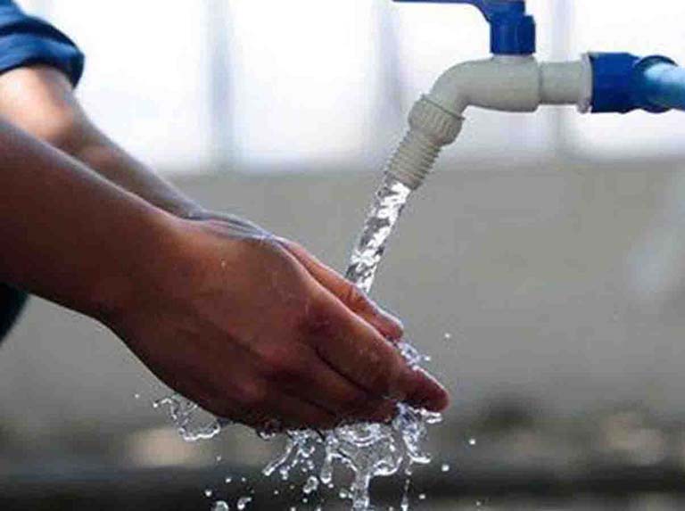 Restablecen servicio de agua en comunidades de Guarenas | Diario 2001