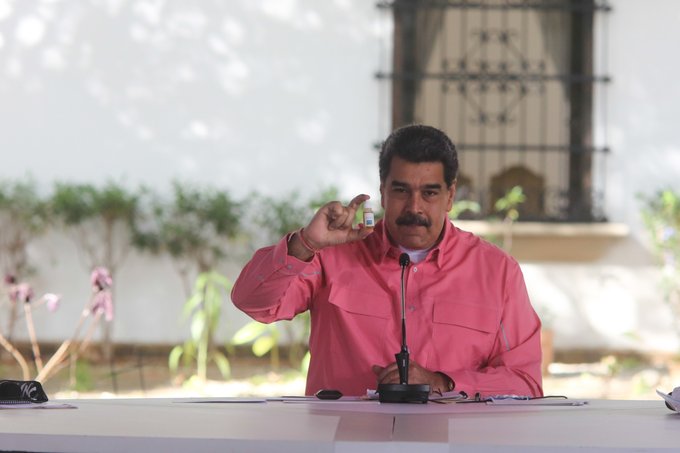 Maduro: Está llegando el momento de reactivar las clases presenciales