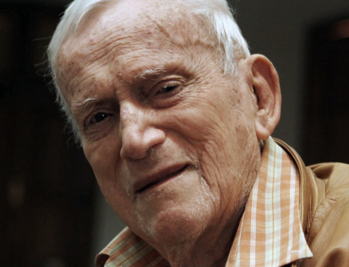 Arquitecto "Fruto Vivas" cumple 93 años de edad
