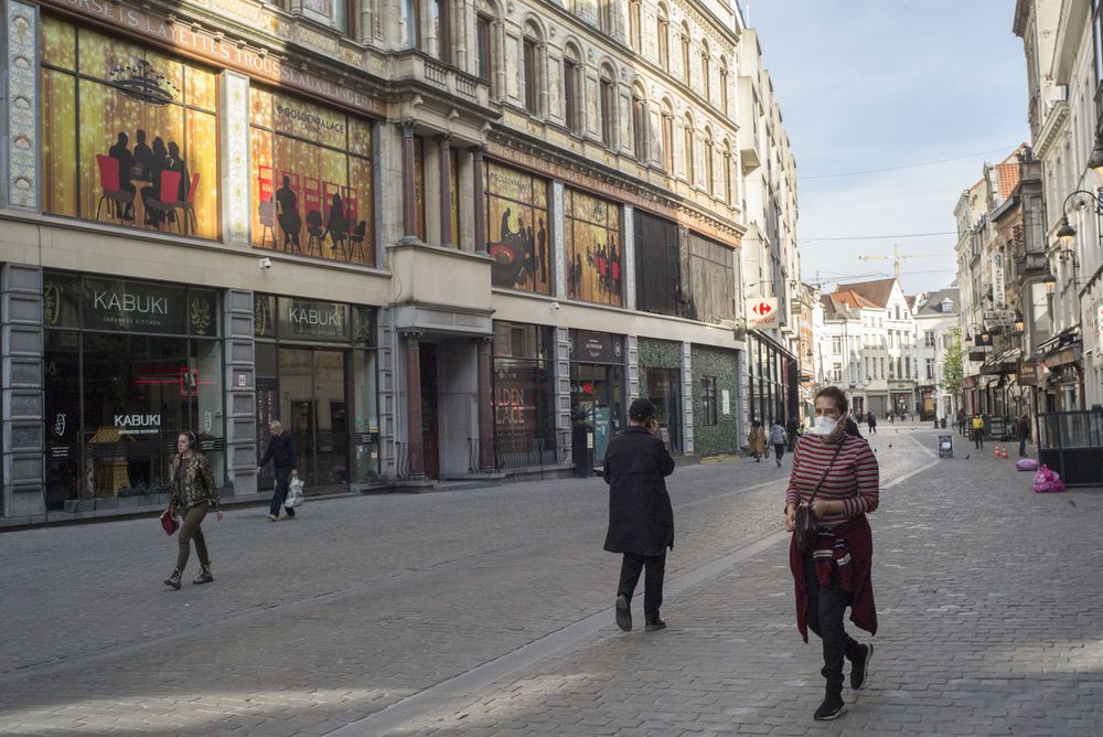 Bélgica calcula entre el 10 y el 20% de los contagios son nueva