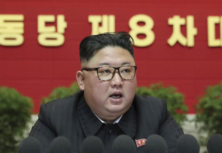 Kim Jong-un promete reforzar arsenal nuclear en su país