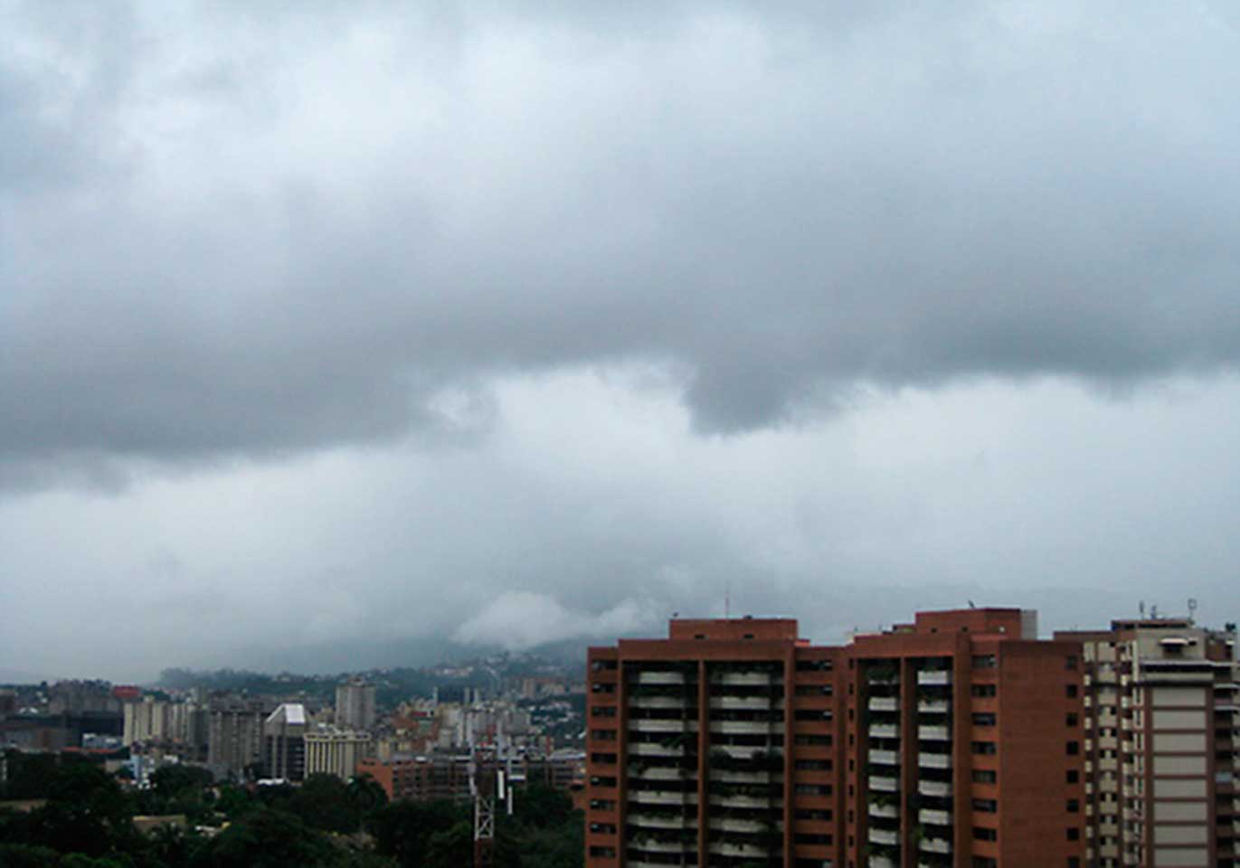 Nubosidad parcial y pocas probabilidades de lluvias para este martes