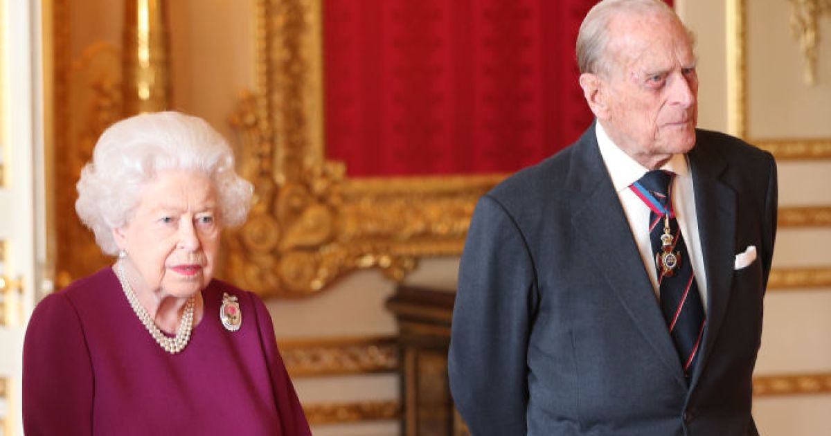 La Reina Isabel II y el príncipe Felipe se vacunaron contra la COVID-19