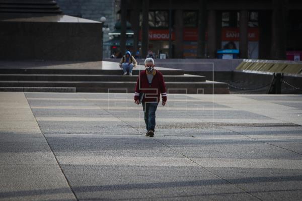 Uruguay vive últimas restricciones por COVID-19 en espera de vacunas