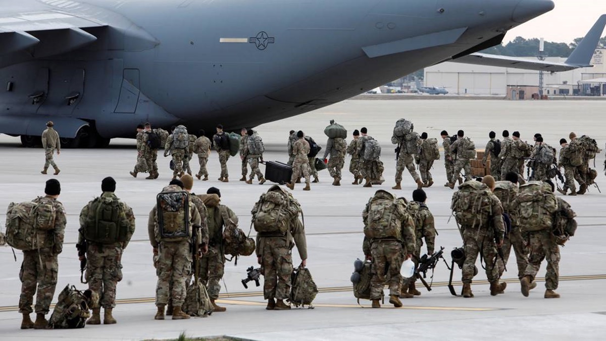 Trump deja las fuerzas de EEUU en Afganistán en 2.500 efectivos
