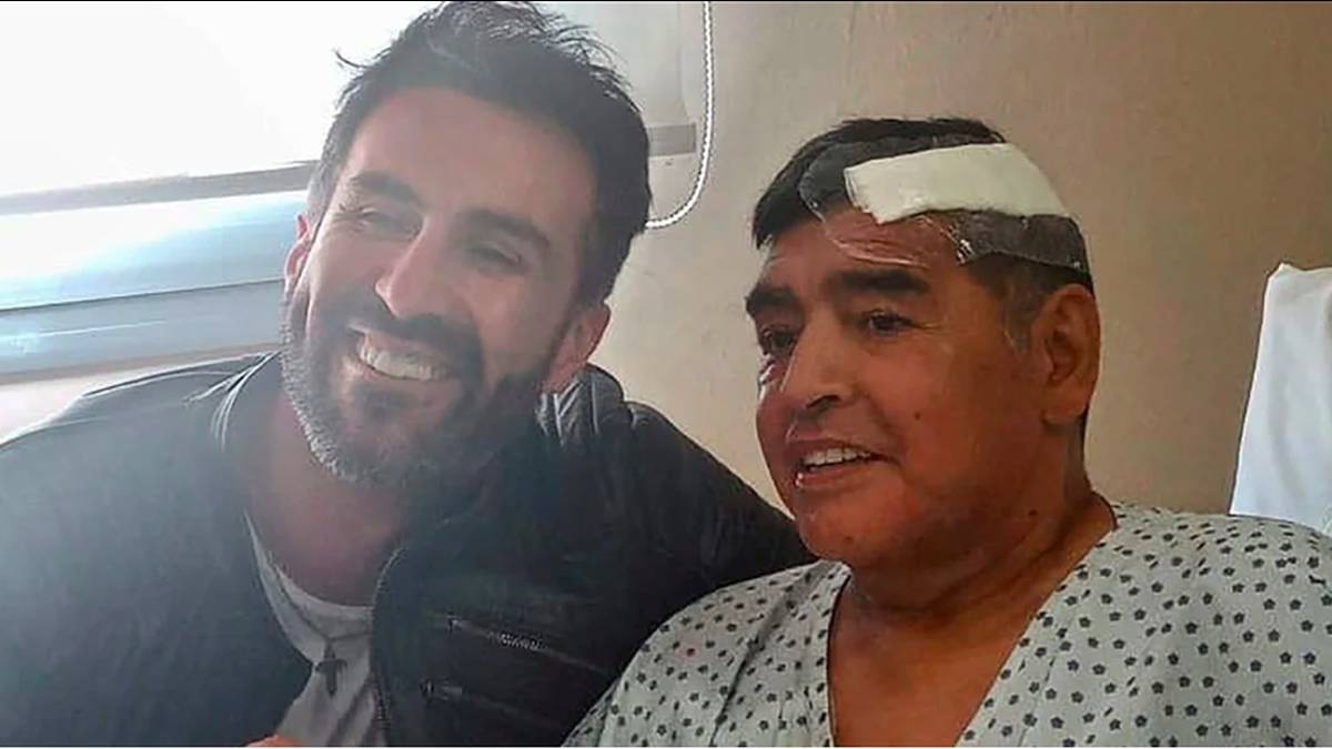 Médico de Maradona usó su firma falsificada, según un peritaje judicial