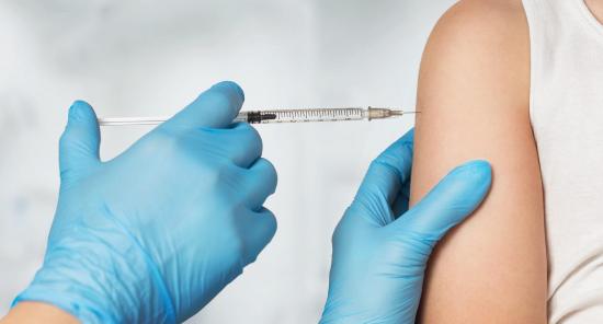 Venezolanos en Trinidad y Tobago serán vacunados contra COVID-19